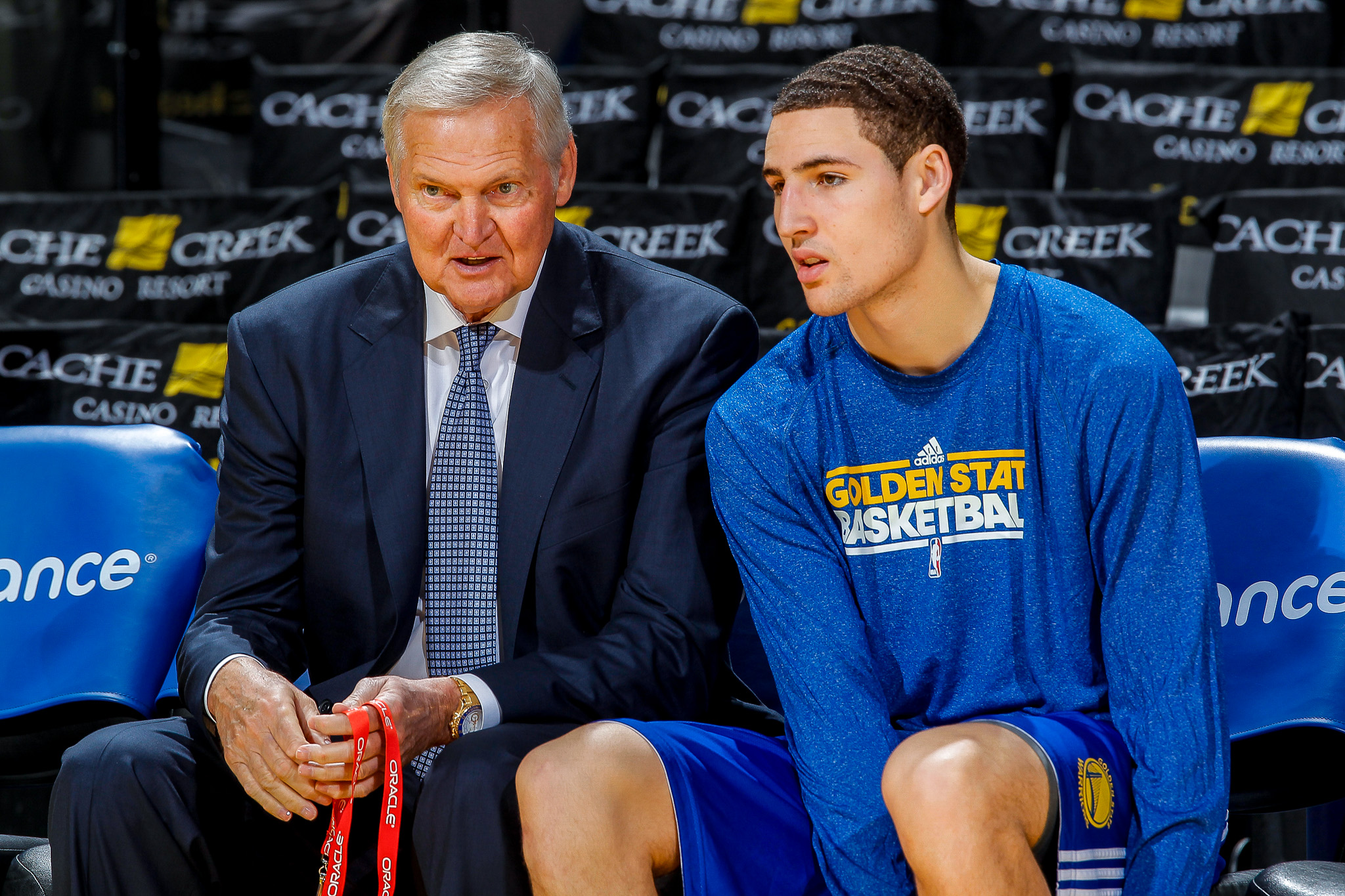 曼城英超33分紧追阿森纳，五项数据领跑联赛