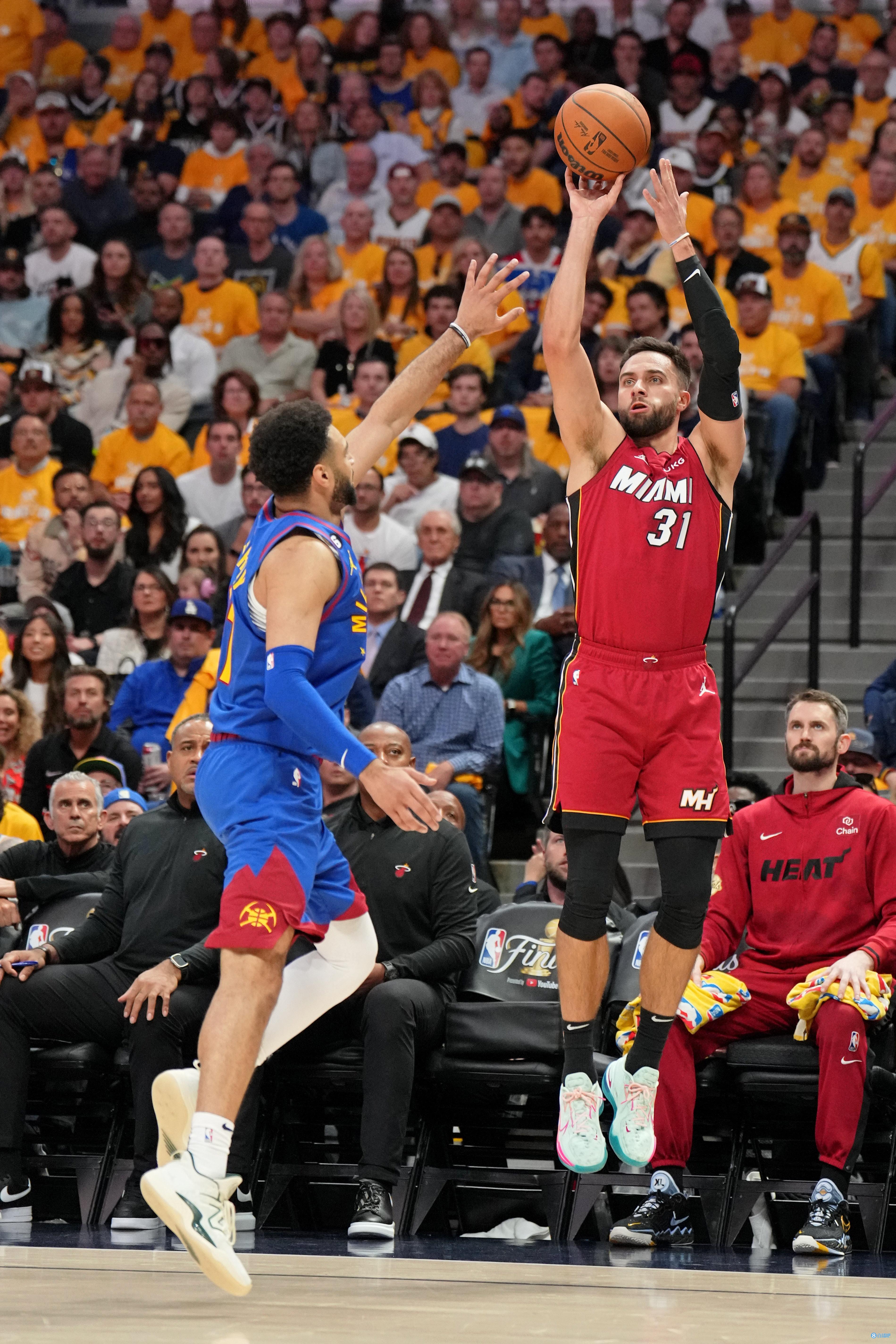 《赛博朋克2077》Steam在线数破13万 衍生动画是功臣