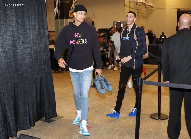 西部最新排名解析：快船连胜势头强劲，湖人意外连败，太阳蓄势待发冲击前五