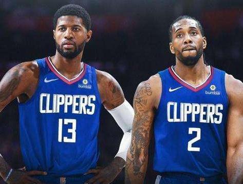 荷兰vs立陶宛：范戴克、德利赫特、哈维-西蒙斯首发