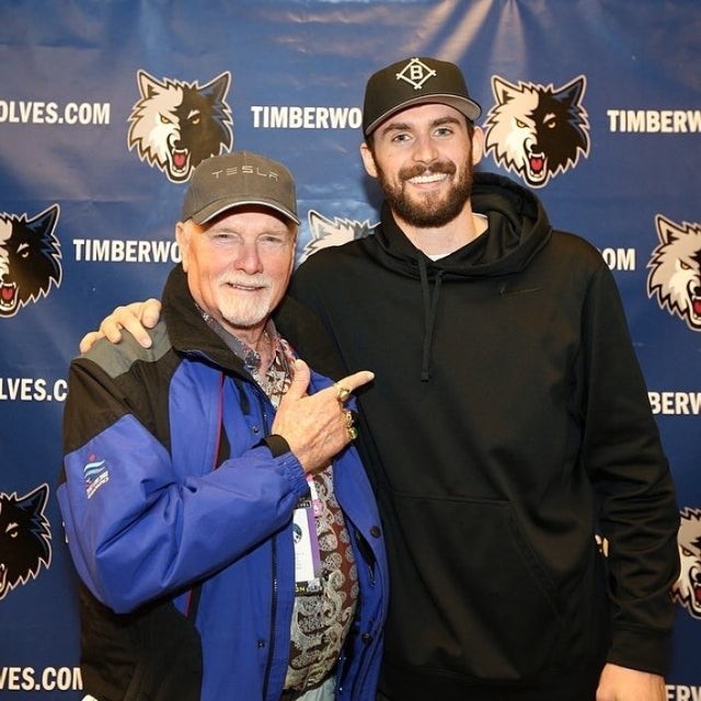 全英羽球赛｜两局不敌中国男双 纬聪凯文首圈止步